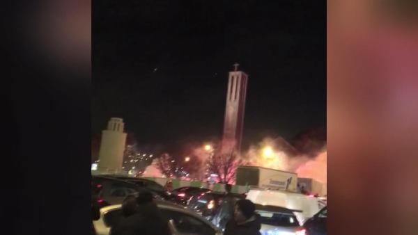 Paris’te Galatasaray taraftarlarına meşaleli saldırı