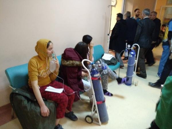 Çorum'da kız öğrenci yurdunda zehirlenme: 105 kişi hastaneye kaldırıldı