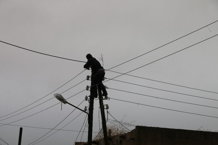 Türkiye’den Tal Abyad’a elektrik