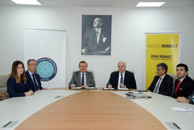 Üniversite-sanayi iş birliğine Oyak Renault desteği