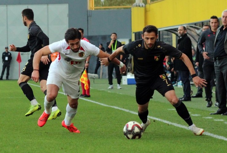 TFF 1. Lig: İstanbulspor: 1 - Eskişehirspor: 0