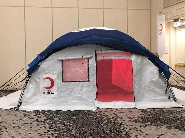 Türk Kızılay'ı yeni çadırını tanıttı