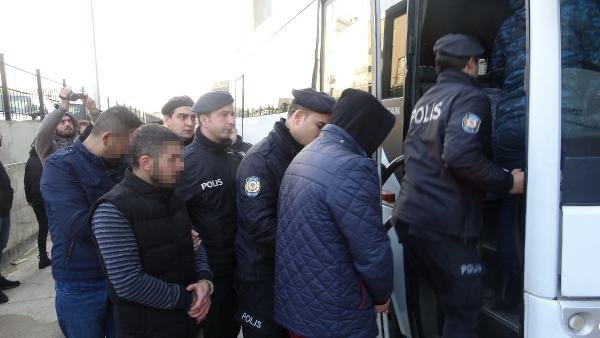 Bursa'da 700 polisle düzenlenen uyuşturucu operasyonuna 22 tutuklama