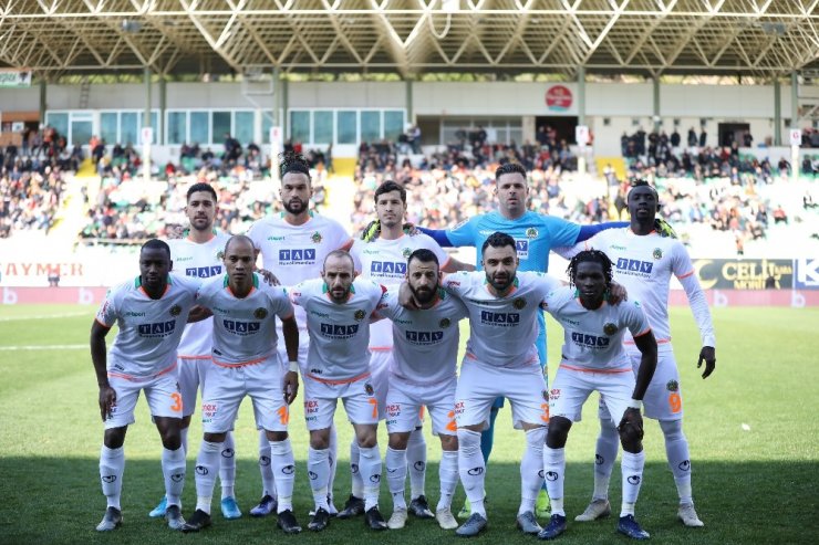 Süper Lig: Aytemiz Alanyaspor: 1 - Kayserispor: 0 (İlk yarı)