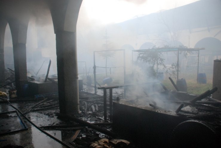 Tokat Yazmacılar Sitesi’ndeki yangın kontrol altına alındı