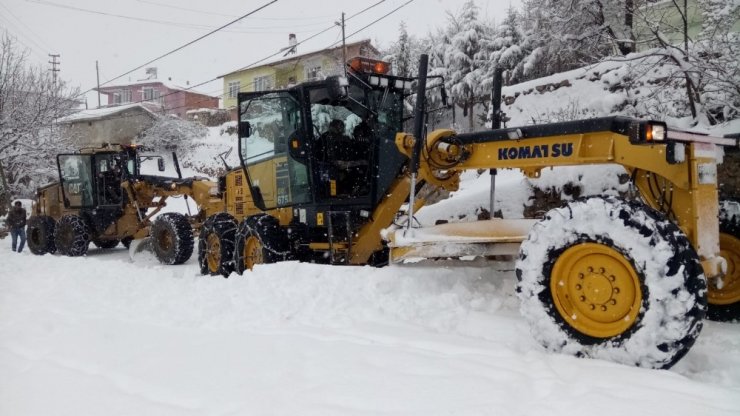 Amasya’da 84 köy yolu ulaşıma kapandı