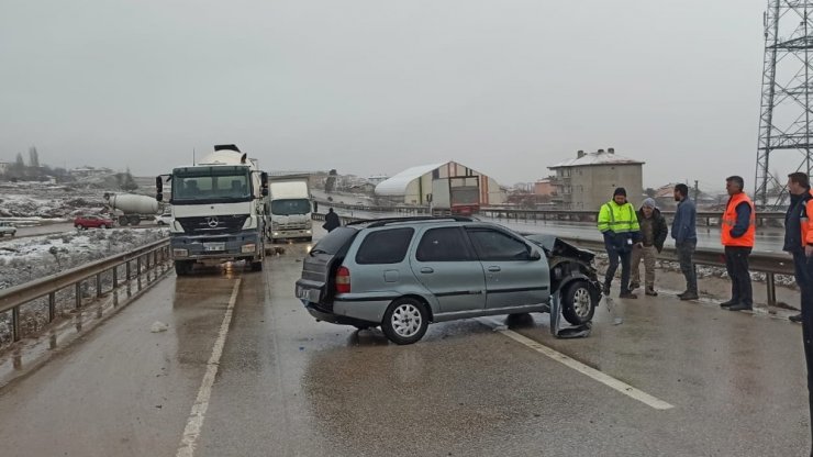 Kırıkkale’de trafik kazaları: 1’i çocuk 4 yaralı