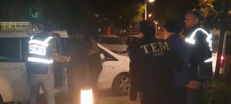 İzmir’de yakalanan Bekmezci, elebaşı Gülen’in canlı kuryeliğini yapmış