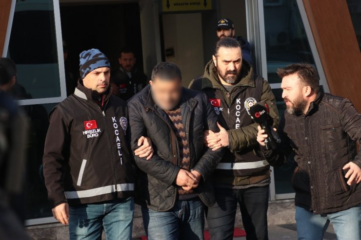 Kocaeli’de akaryakıt tırtıkçılığı operasyonunda 23 kişiden 2’si tutuklandı