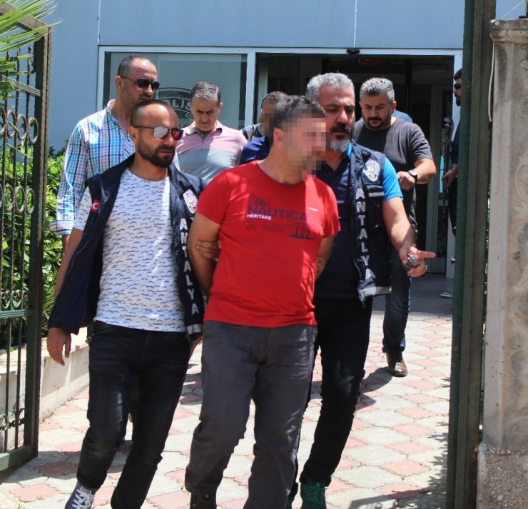 Antalya’da belediye çalışanını öldüren sanıklar yeniden hakim karşısında