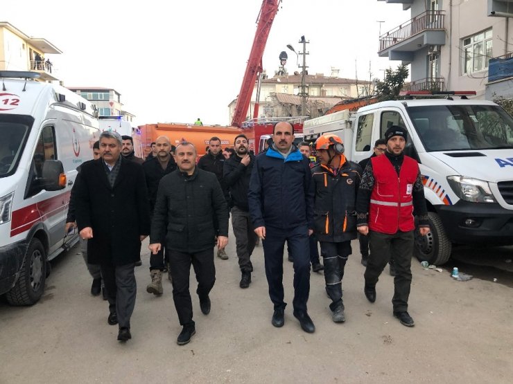 Başkan Altay deprem bölgesini ziyaret etti