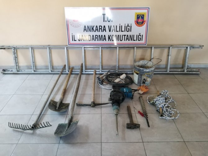 Ankara'da kaçak kazı operasyonu: 6 gözaltı