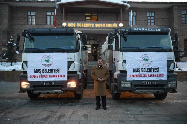 Muş Belediyesi deprem bölgesine 2 kamyon daha yardım malzemesi gönderdi