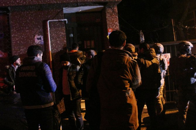 İstanbul'da uyuşturucu operasyonu: 74 gözaltı