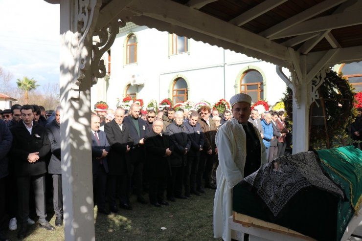 Bakan Varank, SATSO Başkanı Altuğ’un eşinin cenazesine katıldı