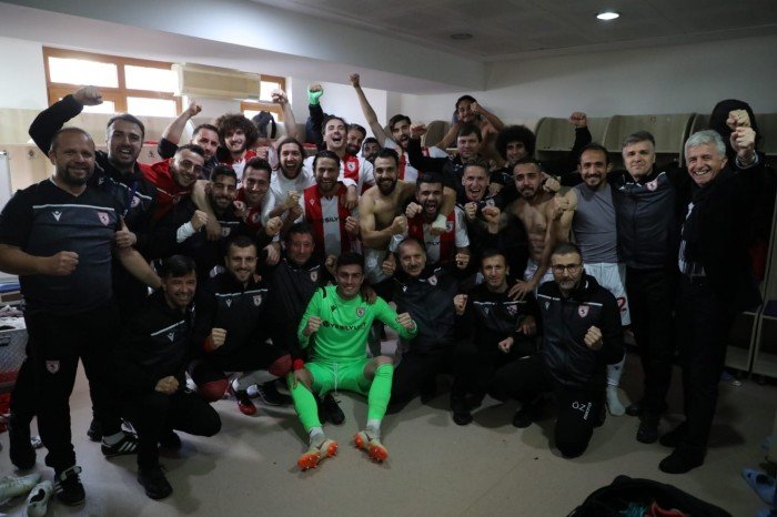 Samsunspor kendi sahasında oynadığı maçlarda Türkiye lideri
