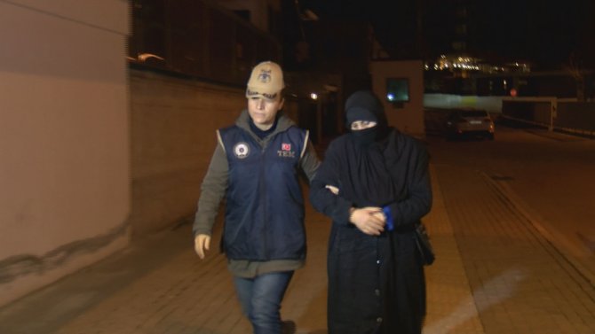 DEAŞ infazcısının eşi ve diğer oğlu Kocaeli'de yakalandı