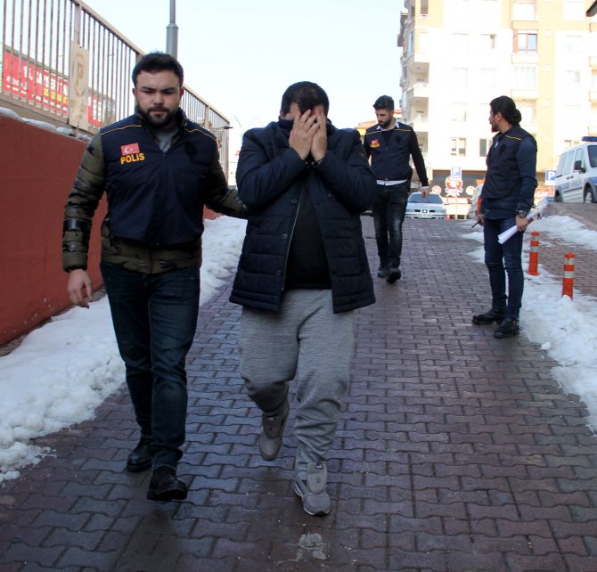 Kayseri'de insan kaçakçılarına operasyon
