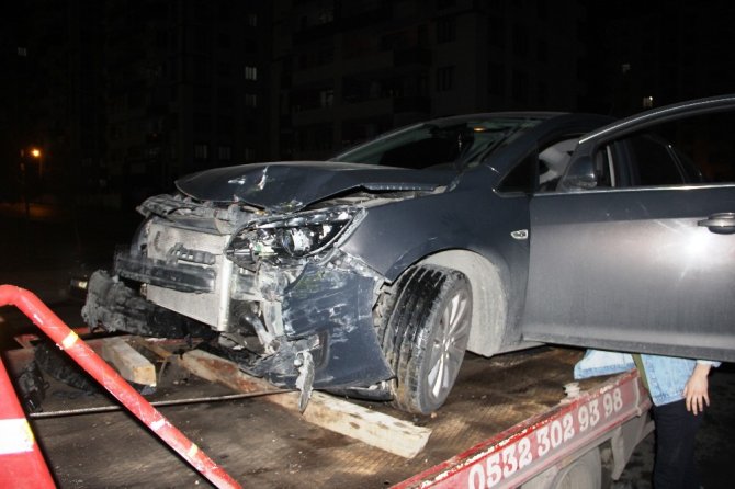 Diyarbakır’da iki kaza: 4’ü ağır 8 yaralı