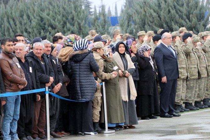 İdlib şehidi Ertürk'ün cenazesi, Gaziantep'e getirildi