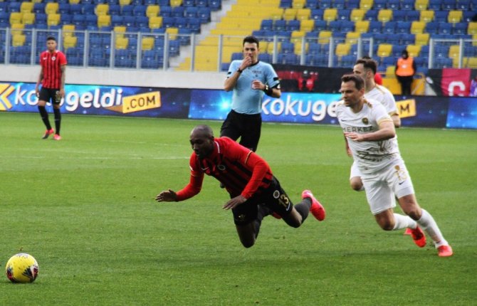Süper Lig : Gençlerbirliği: 1 - MKE Ankaragücü: 0 (Maç sonucu)