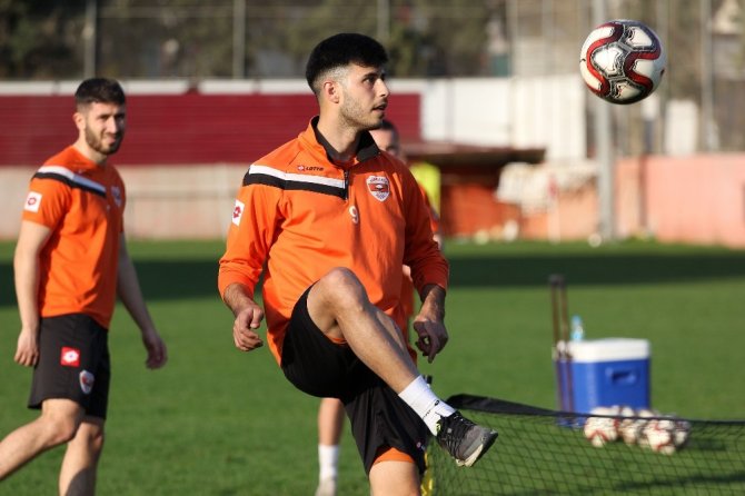Adanaspor’da Ümraniyespor maçı hazırlıkları başladı