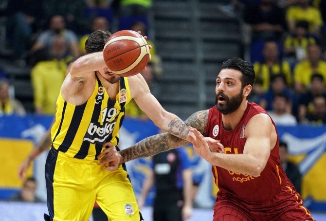 ING Basketbol Süper Ligi: Fenerbahçe Beko: 75 - Galatasaray: 80