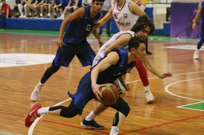 Kocaeli basketbolunun alt yapı şampiyonu Kağıtspor
