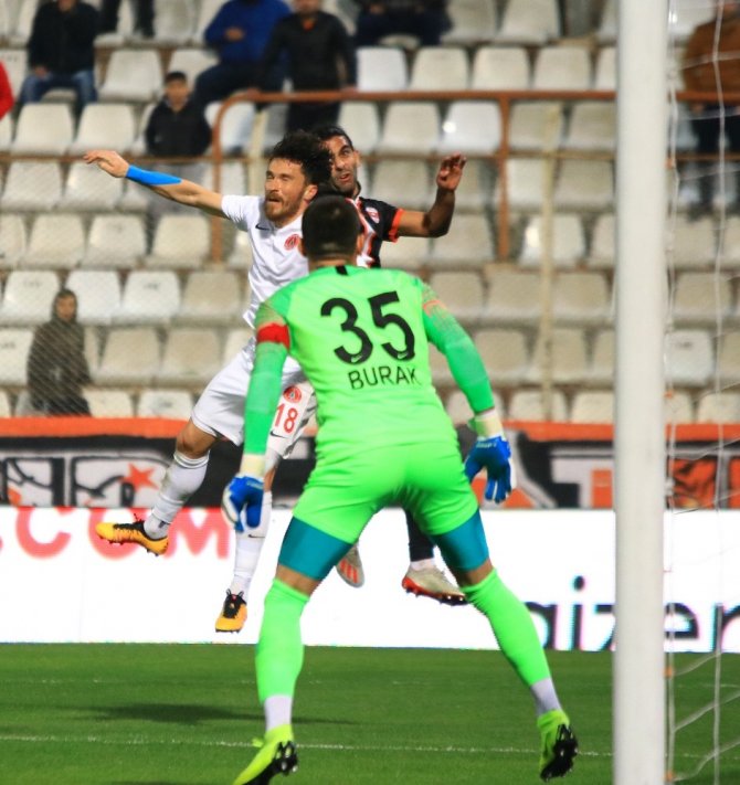 TFF 1. Lig: Adanaspor: 0 - Ümraniyespor: 1