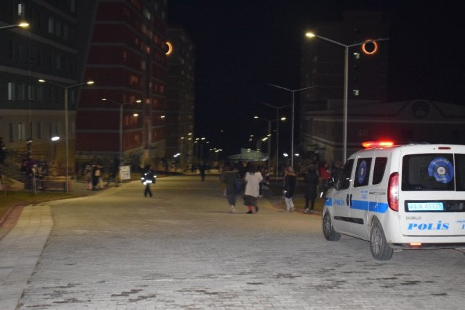 Malatya’da deprem söylentisi öğrencileri sokağa döktü