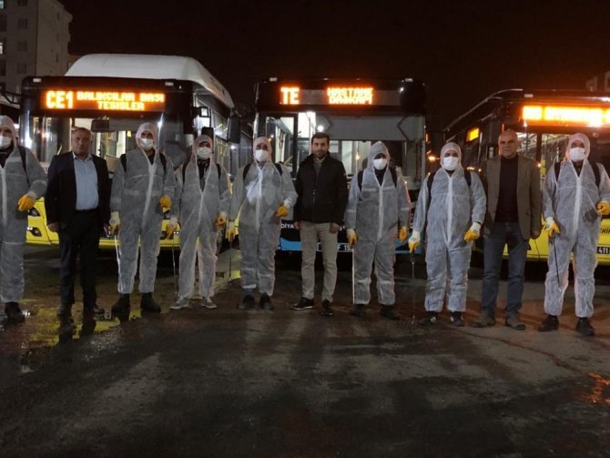 Diyarbakır’da toplu taşıma araçları salgın hastalıklara karşı dezenfekte edildi