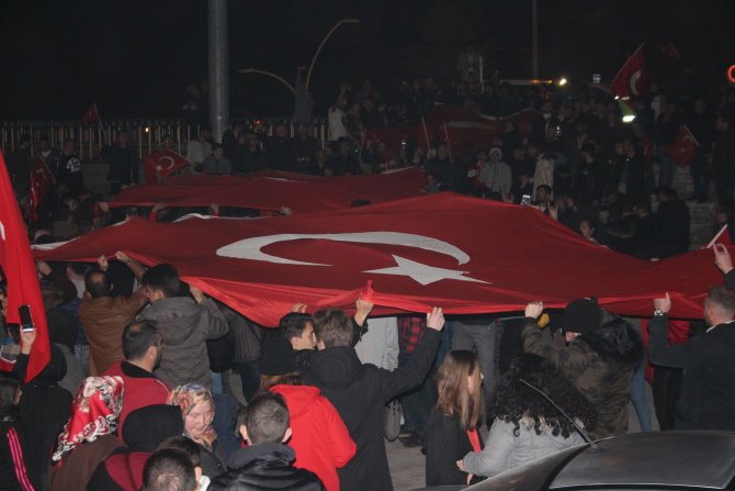 Beyşehir'de İdlib şehitleri için yürüyüş