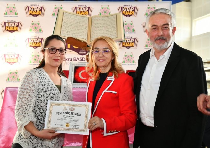 10 gün süren fuara 311 yayınevi, 32’si yerel toplam 192 yazar katıldı.