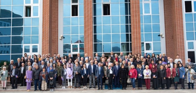 Öğretmen okulu mezunları Giresun Üniversitesi’nde bir araya geldi