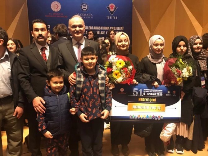 TÜBİTAK’tan Düzce’ye ödülle döndüler