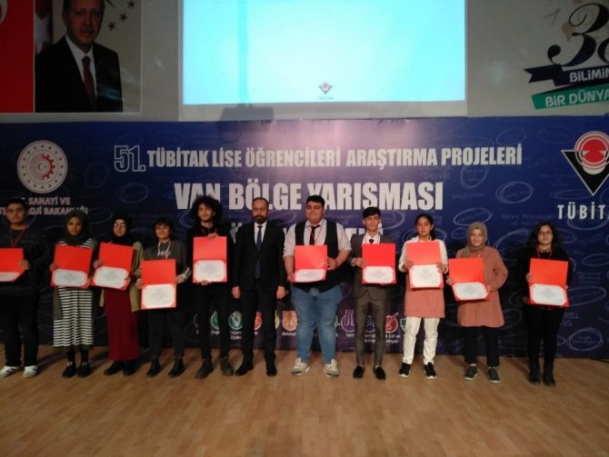 Ahlat’tan TÜBİTAK bölge yarışmasında 2 birincilik