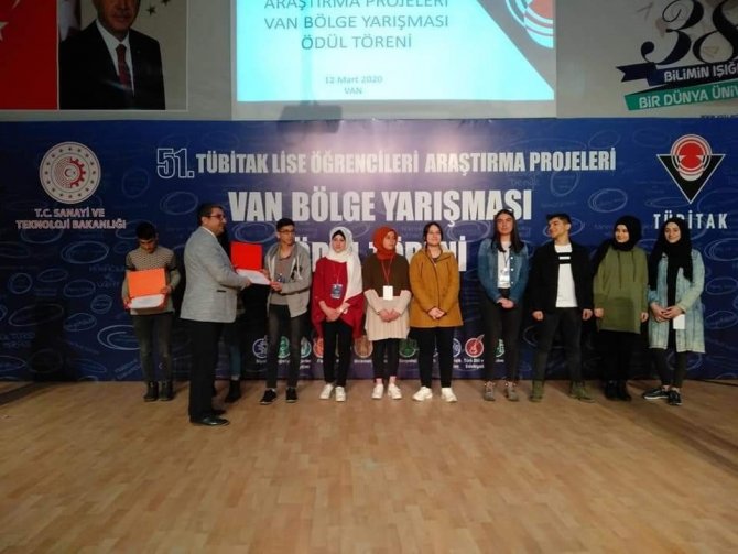 Ahlat’tan TÜBİTAK bölge yarışmasında 2 birincilik