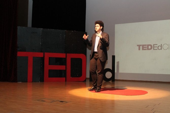 İhlas Koleji Ted-Ed Club konferansını gerçekleştirdi