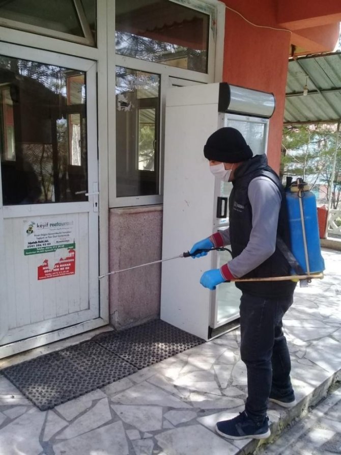 Sandıklı’da 56 köy Kovid-19 virüsüne karşı dezenfekte ediliyor