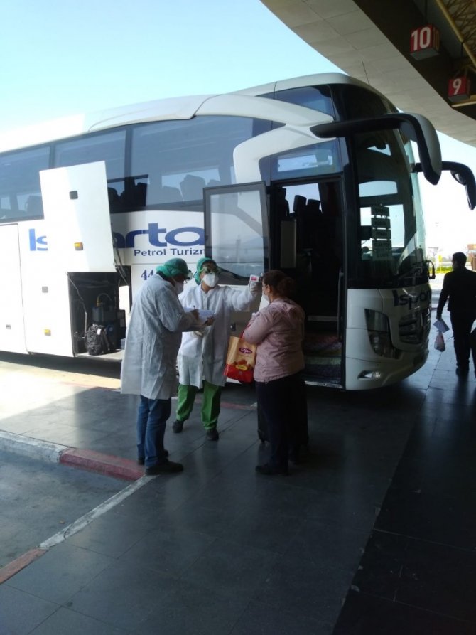 Manisa’da Seyahat İzin Kurulu, otobüs terminalinde hizmet veriyor