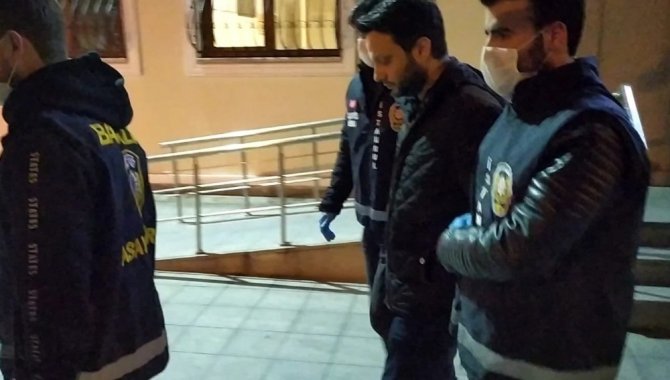 İstanbul’da sosyal medyada asılsız “0 tek sayıdır çift sayıdır kavgası” paylaşımına gözaltı