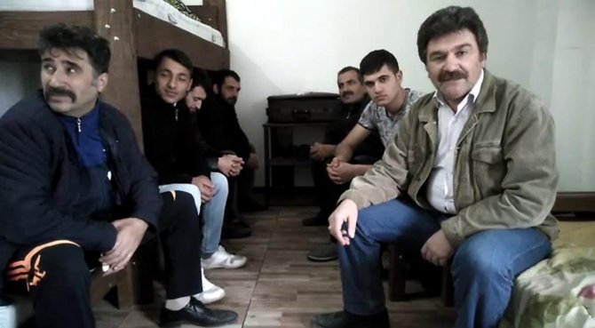 Gürcistan'ta mahsur kalan 10 işçi WhatsApp aracılığıyla yardım istedi