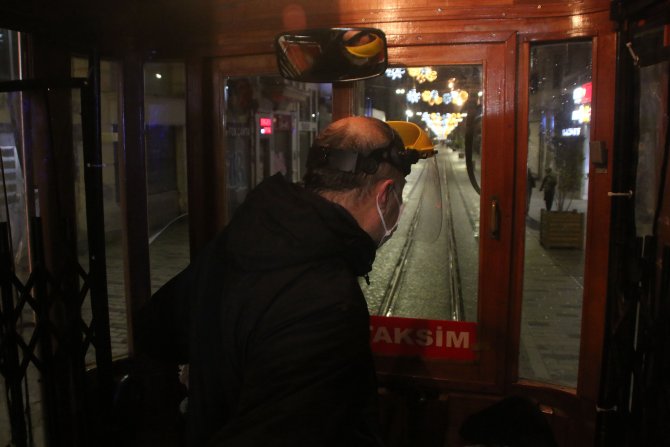 Nostaljik tramvay son seferini yaptı