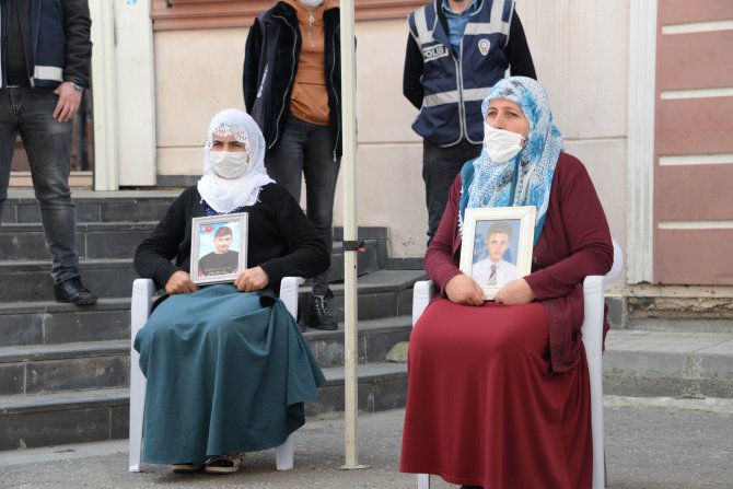 HDP önündeki eylemde 218'inci gün