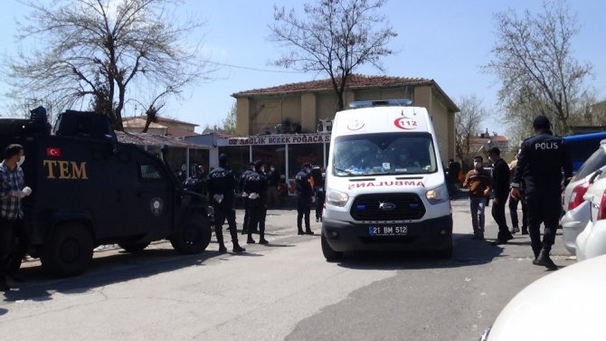 Terör saldırısında hayatını kaybedenlerin cenazeleri Diyarbakır’a getirildi