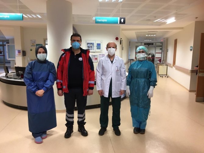 Eskişehir İl Sağlık Müdürü Prof. Dr. Uğur Bilge hastaneleri ziyaret etti