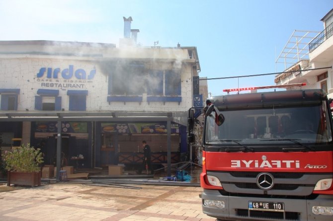 Bodrum’da restoran alev alev yandı