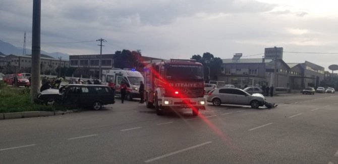 Denizli’de trafik kazası: 2 yaralı