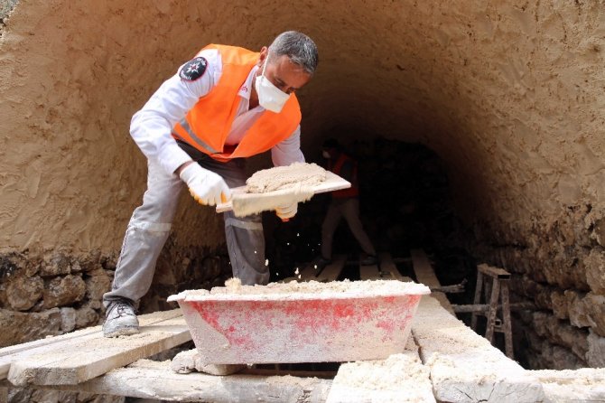 Mardin’in tarihi çarşıları ilk görünümüne kavuşuyor