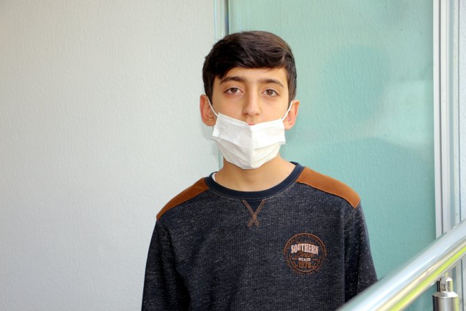 14 yaşındaki Fatih, koronavirüsü yendi